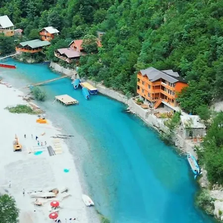 Nocleg ze śniadaniem Livadhi 3*