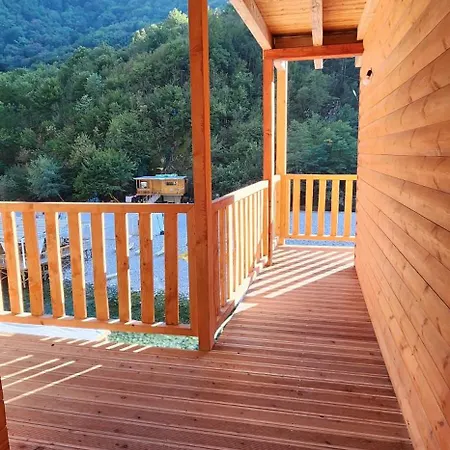 Bed & Breakfast Livadhi Komani