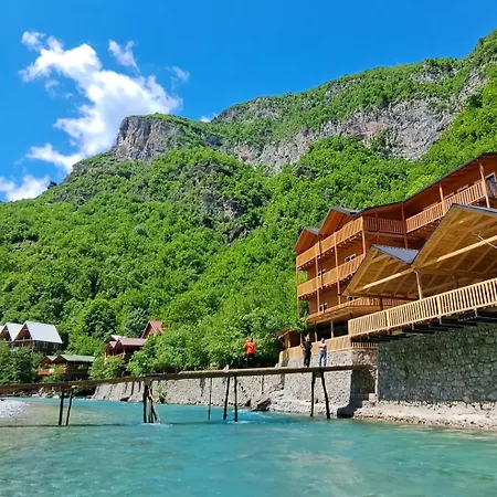 Bed & Breakfast Livadhi Komani