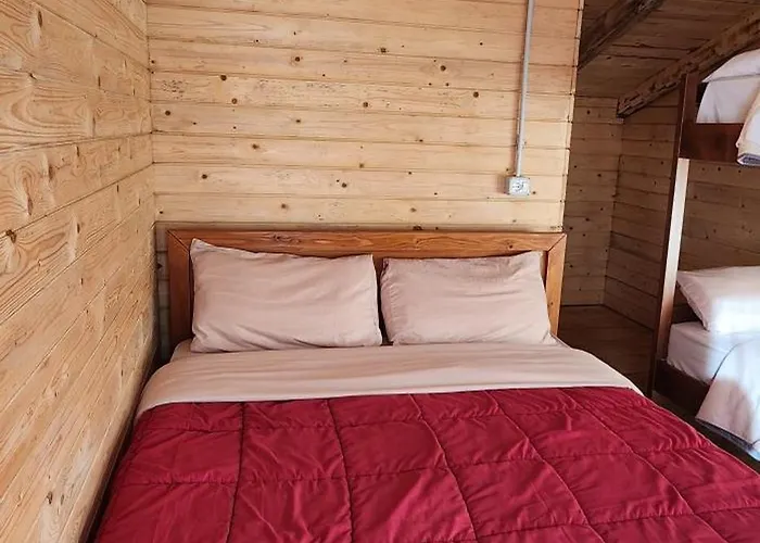 Livadhi 3*