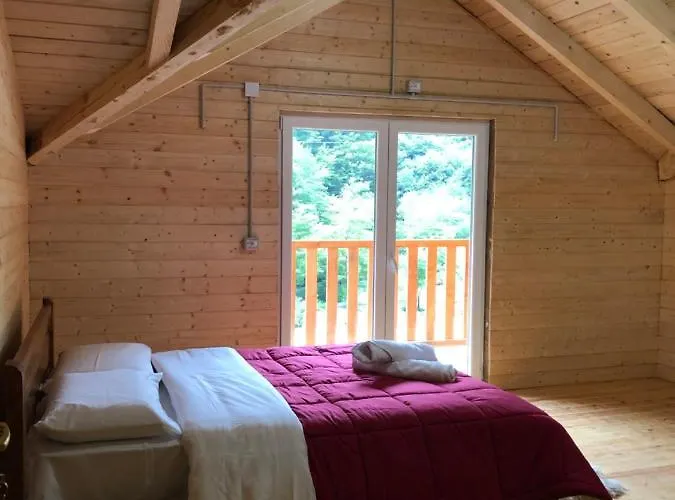 Livadhi Bed & Breakfast 3*